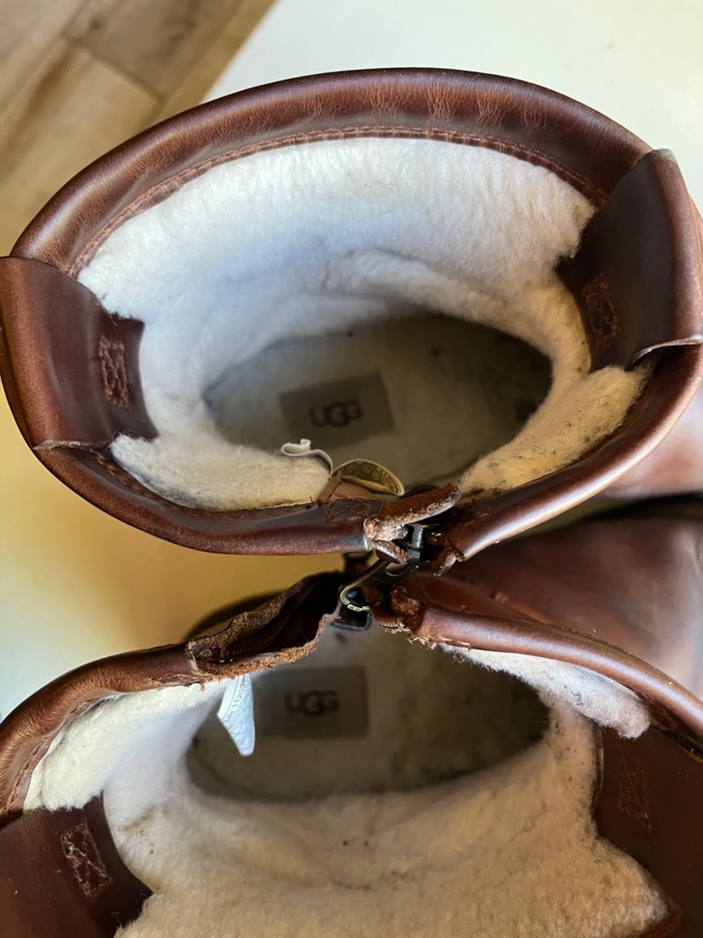 UGG Men’s Brown Leather Zip Ankle Boots - Picture 3 of 11